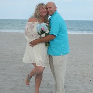 Meet your Posher! Leave me a comment!